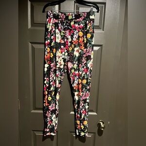 Super Soft Floral Joggers - size M